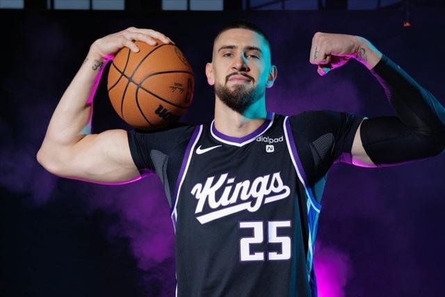 西蒙斯,连续三场30+,关键时刻神级表现!的简单介绍